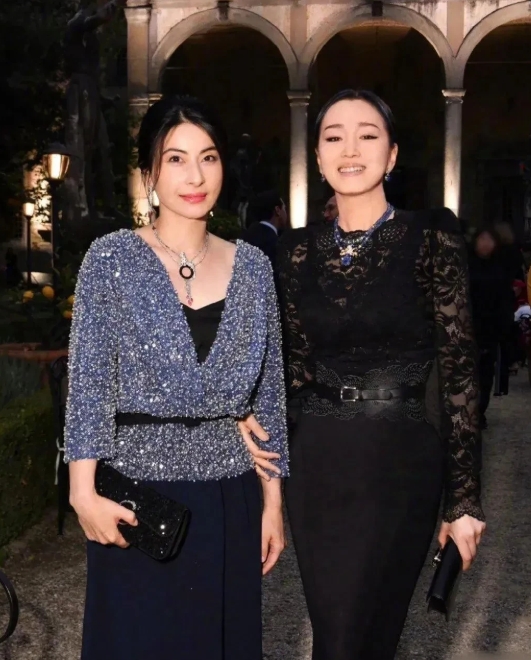 巩俐郭晶晶，重新定义年龄！