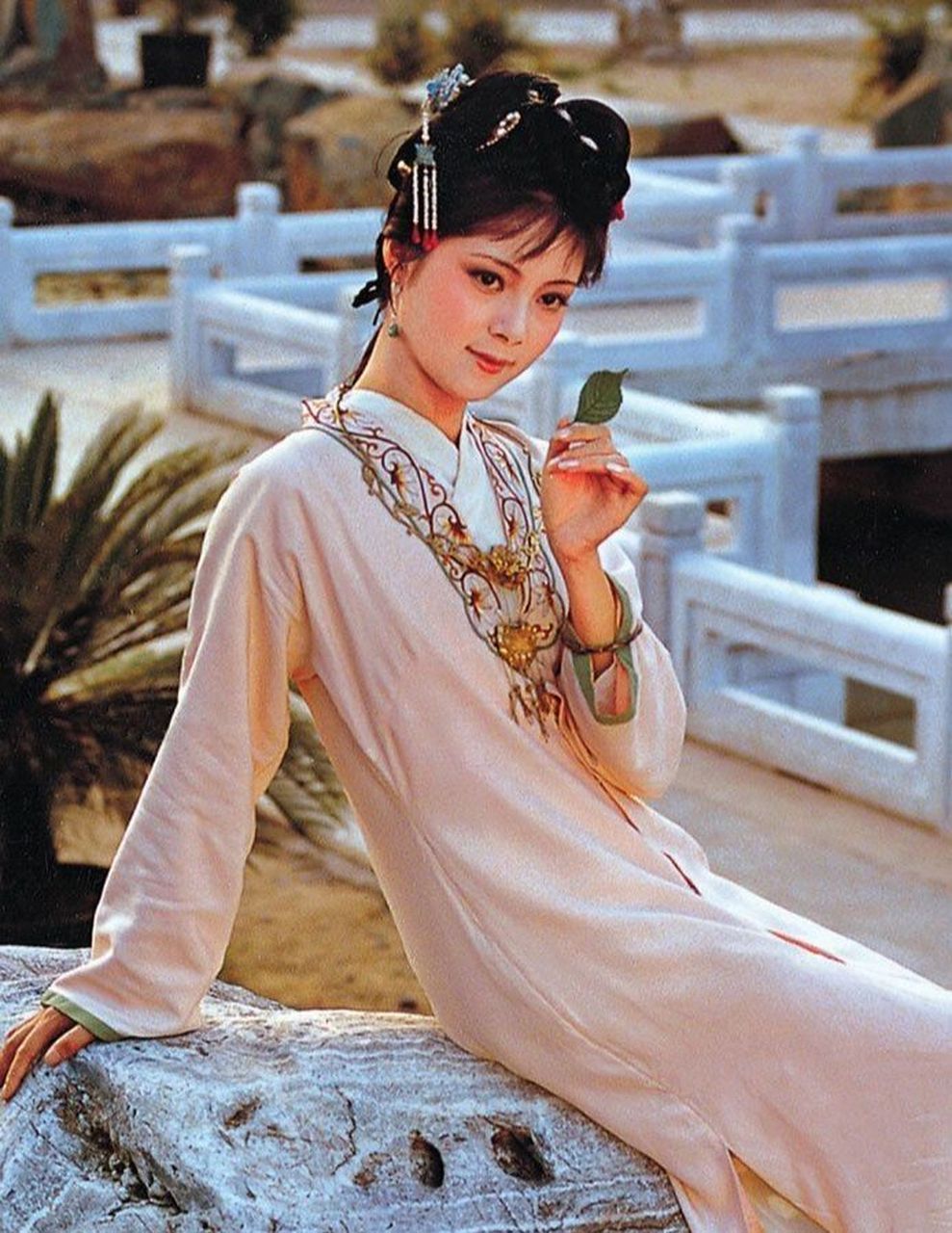 惊鸿五年，87 版《红楼梦》如何铸就不朽经典
