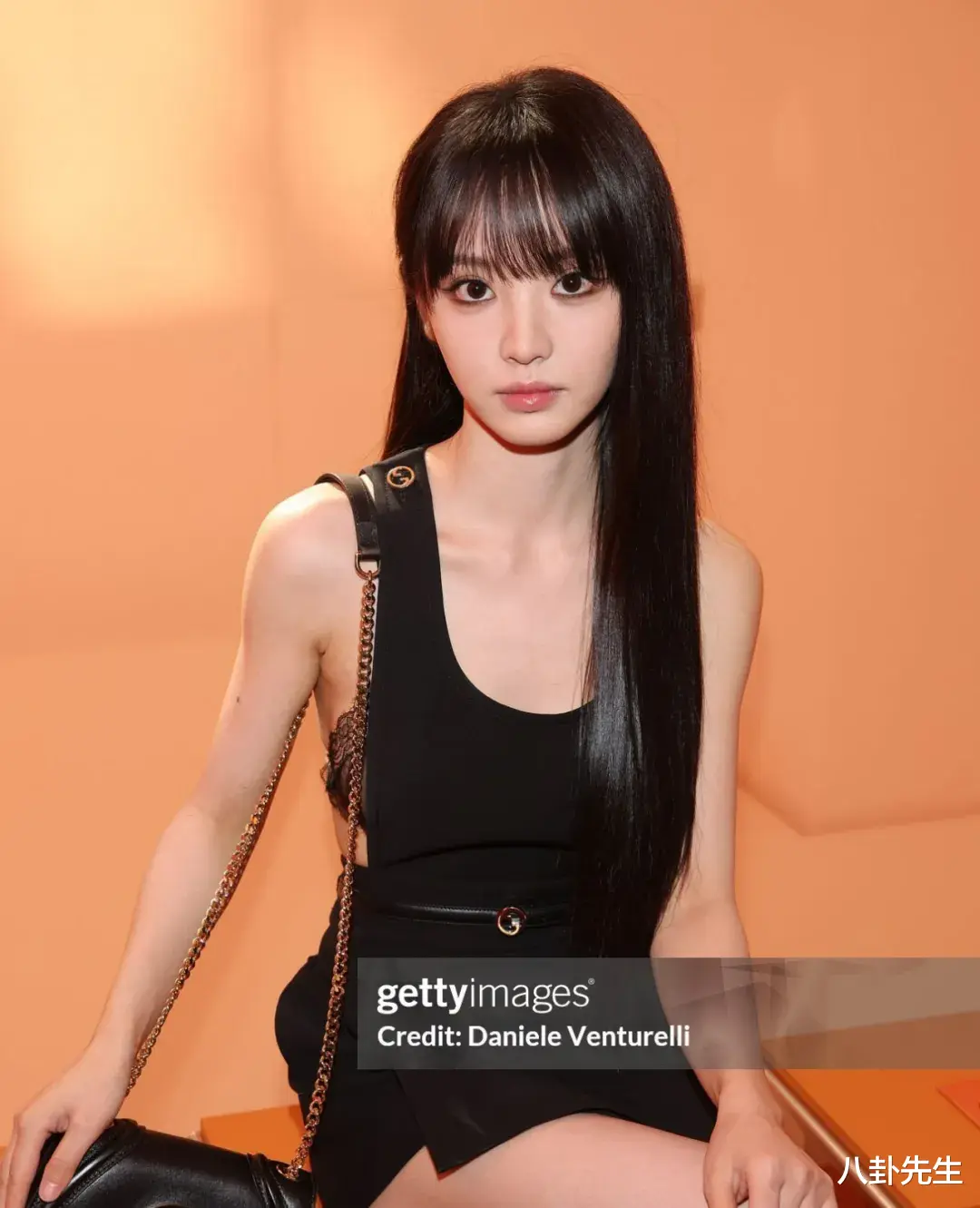 米兰时装周明星生图:舒淇美艳,戚薇一言难尽,章泽天不输女明星(米兰时装周明星都有哪些)-第14张图片-九妖电影 米兰时装周明星生图:舒淇美艳,戚薇一言难尽,章泽天不输女明星(米兰时装周明星都有哪些)-第14张图片-九妖电影