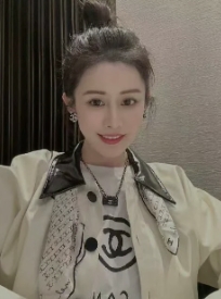 离了个大谱！韦雪现在居然比秦奋还牛？

当年韦雪未婚先孕，手握亲子鉴定，从“沪上
