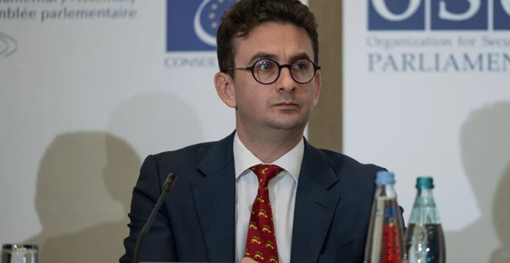 欧洲委员会议会大会（PACE）“欧洲自由与民主联盟”（ALDE）党团主席尤利安·