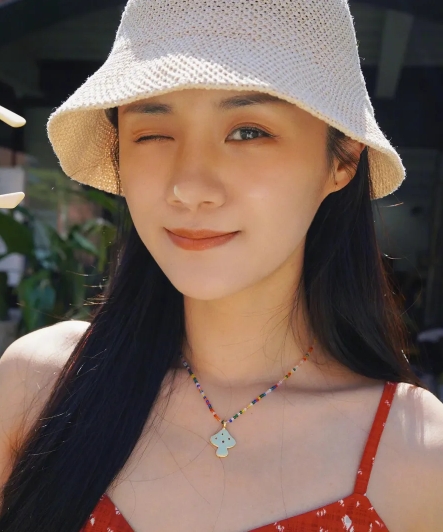 安悦溪宛如邻家少女