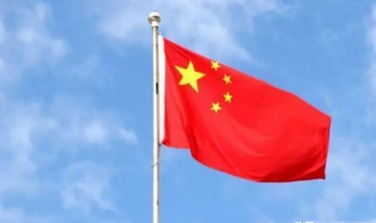岛内媒体出来说实话了！岛内媒体表示，尽管绿媒吹捧美国的M1A2T战车为地表最强战