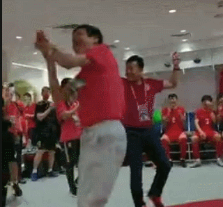 董铮的涉事俱乐部23家，于洪臣13家，陈戌源9家。

9+13+23=45，也就