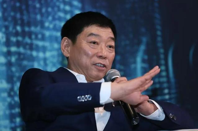 魏建军：下一个倒下的是那些财务造假，产品造假的汽车品牌。
总感觉魏总说话的时候，