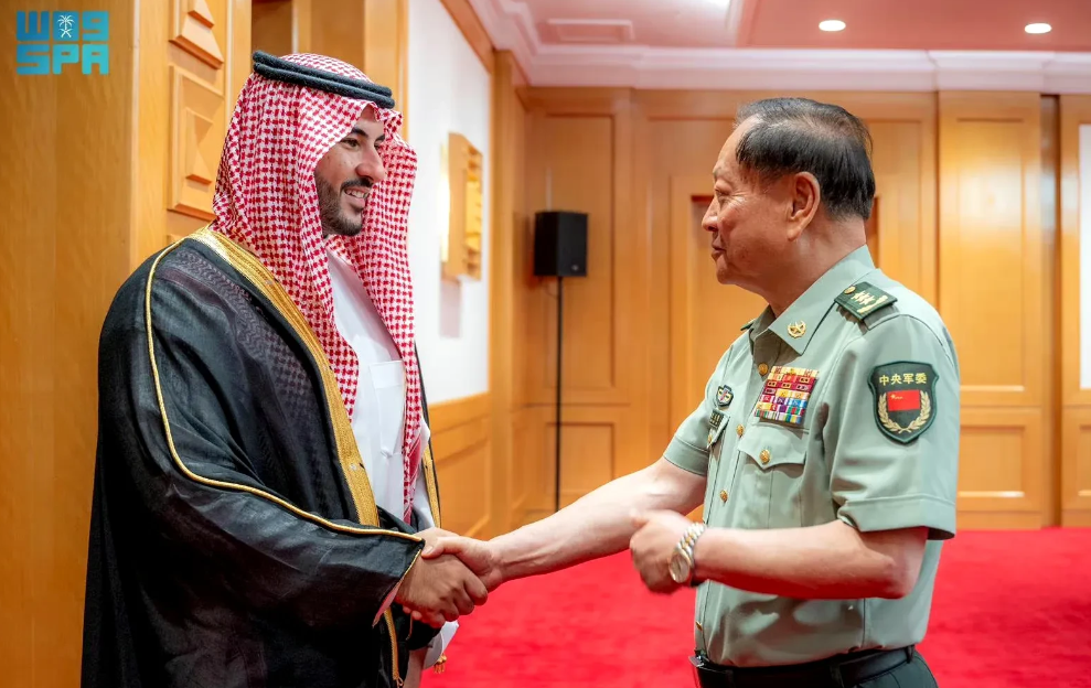 大客户又来了！沙特国防大臣哈立德·本·萨勒曼今日访华并前往八一大楼会见中央军委副