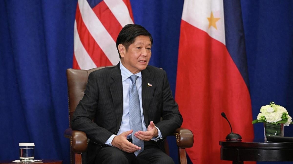 仁爱礁惨败而归后，菲政坛意外发生变化，小马科斯继续“玩火”！菲律宾在南海问题上频