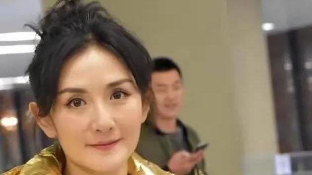 突发！3个女儿相继病倒，张杰又在国外紧急治疗，谢娜连发大长文