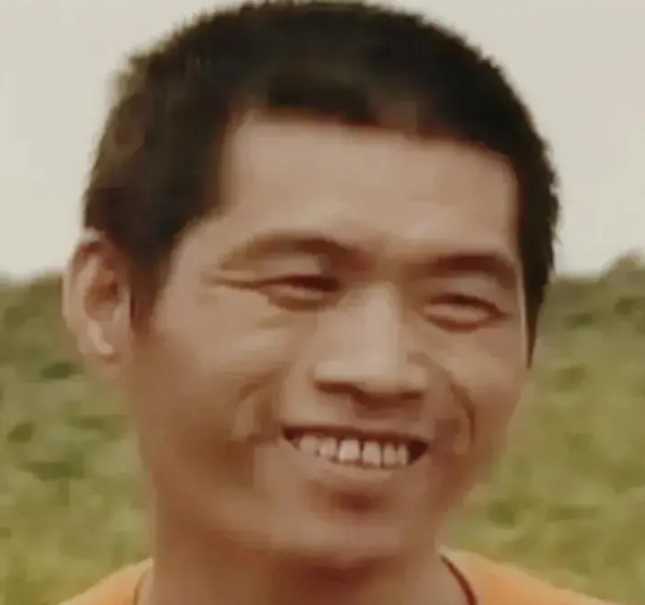 2006年，张顺兴微笑告别母亲，踏入了刑场，谁知，行刑前，他竟奋力吼出了1句话，