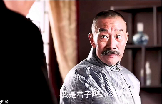 “什么时候借过钱了？”当日本人问张作霖讨要欠款时，张大帅两手一摊，不认账了，理由