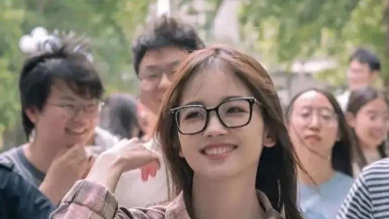 王冰冰真不愧是男生的梦中情人