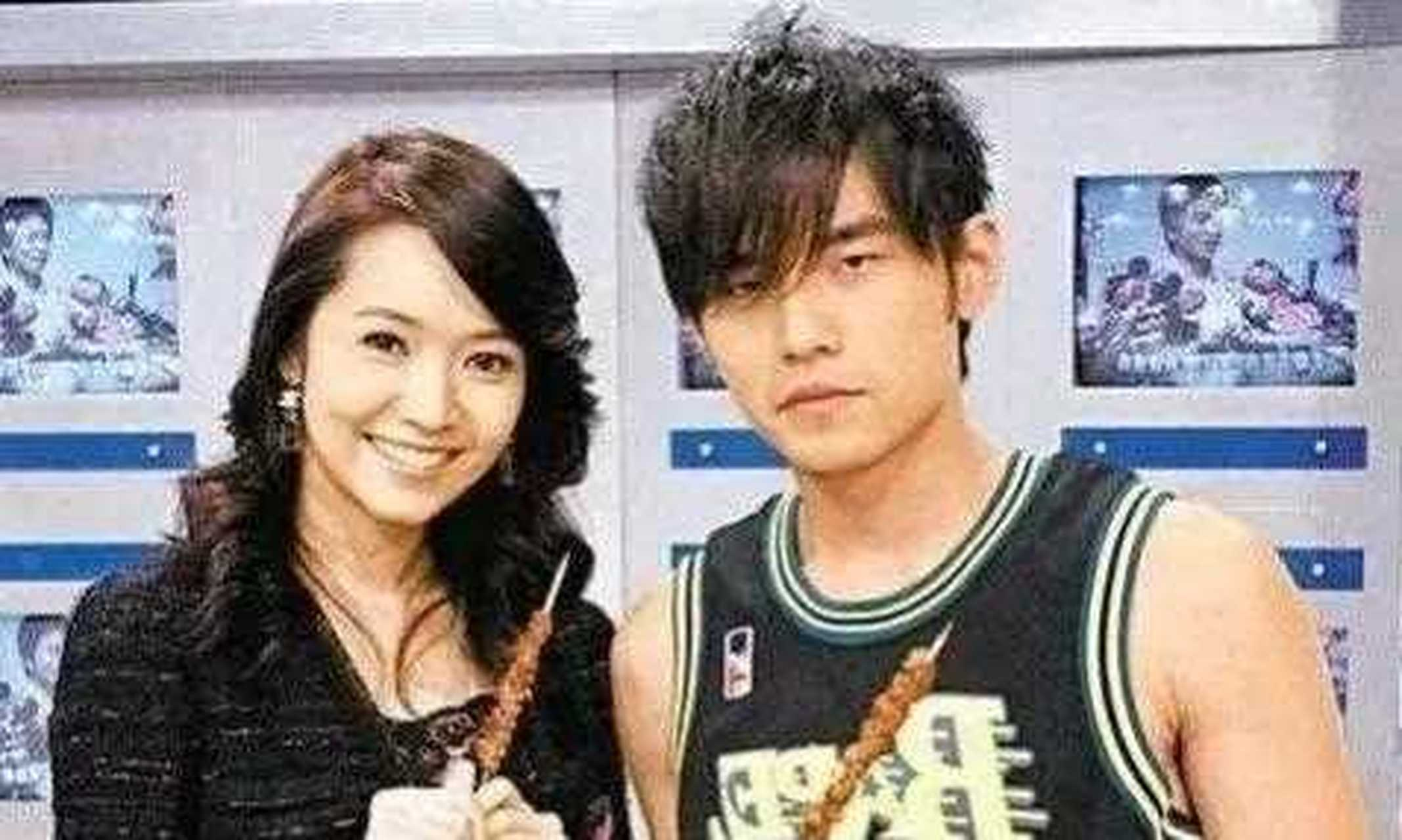 周杰伦为自己的宏伟计划“J大楼”做着准备，建一座大楼，给和自己的13位好友永远住