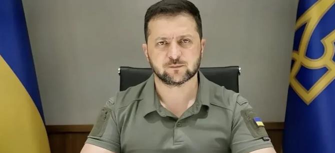 前线紧急警报拉响！

乌克兰总统泽连斯基紧急召集最高总司令总部会议，坚决要求乌克