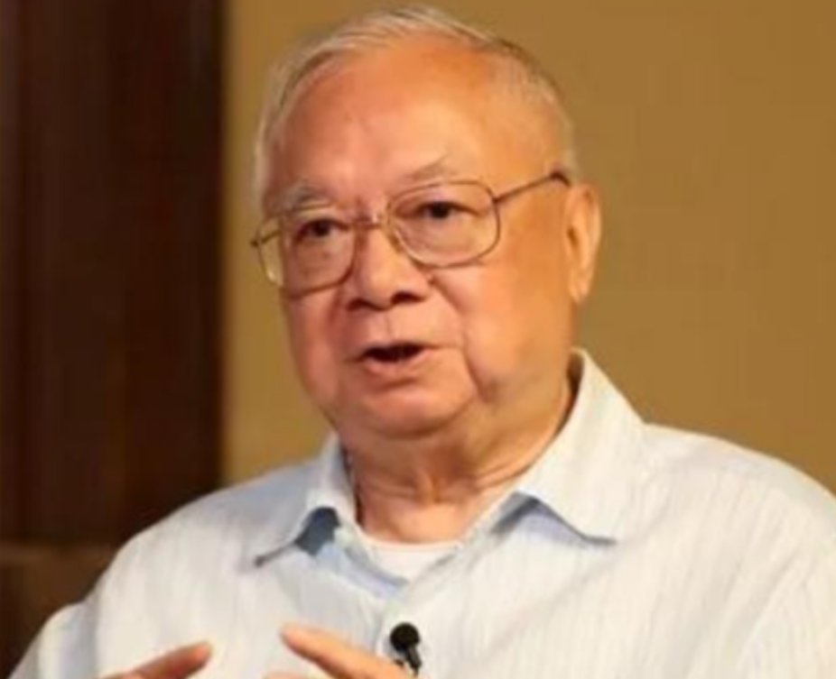 一年超过10亿元的收入你会舍得捐给国家吗？1992年，香港富商胡应湘花30亿承建
