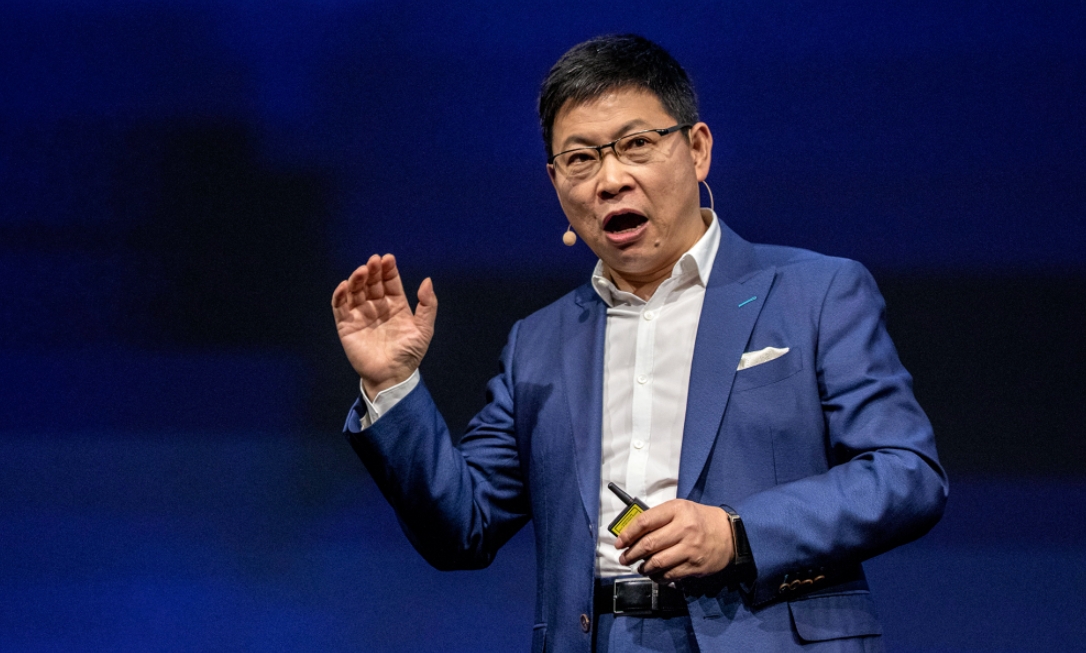 
余承东说对了。在2030年，国内好的汽车企业也就是一只手掌就能数的过来。
目前