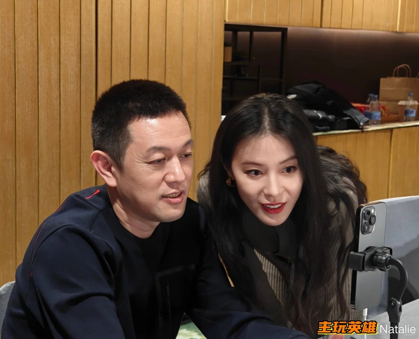 蔚来老板娘证实李斌已经没有钱
我说呢，斌哥前两天直播一直嚷着发福袋，敢情不是自己