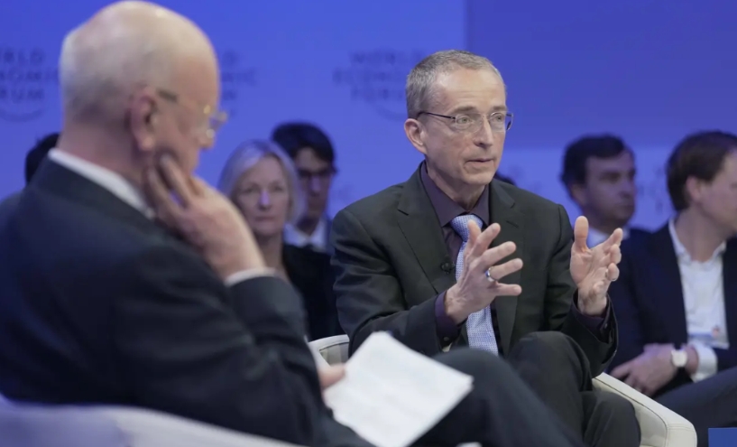 美国英特尔 CEO 宣称：中国芯片技术将落后十年，预测显示，到2034年预计将有