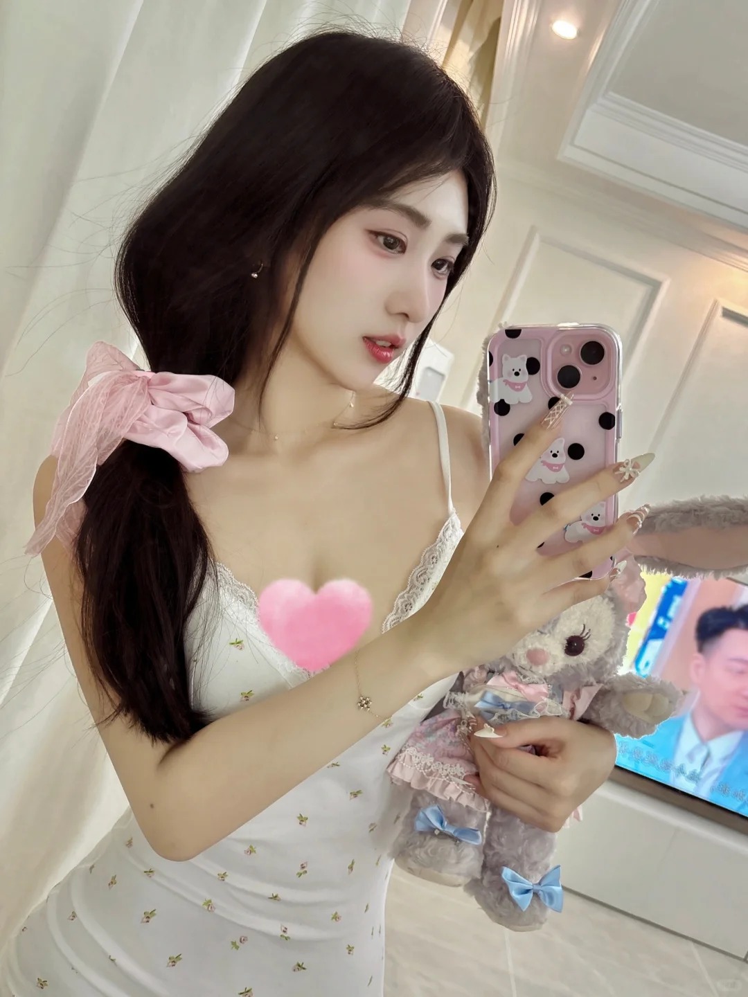 🧸今日的温柔感
女孩子总是因为一份小小的发现而快乐一整天
这次美甲做的好好看 