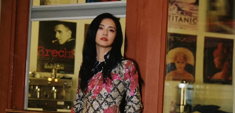 姚晨这次在柏林电影节一天两套顶级高定轮番上阵，香奈儿和阿玛尼双杀！法式优雅和东方