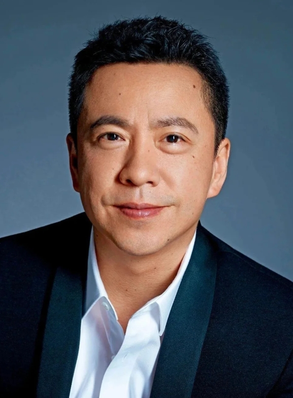 王中磊：从天之骄子到跌落神坛