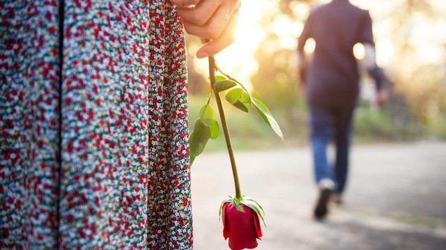 大专毕业时，我和同桌选择了不同的工作，如今生活现状差别巨大