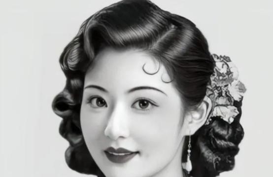 孔令侃纽约去世 手握爱人照片

                        