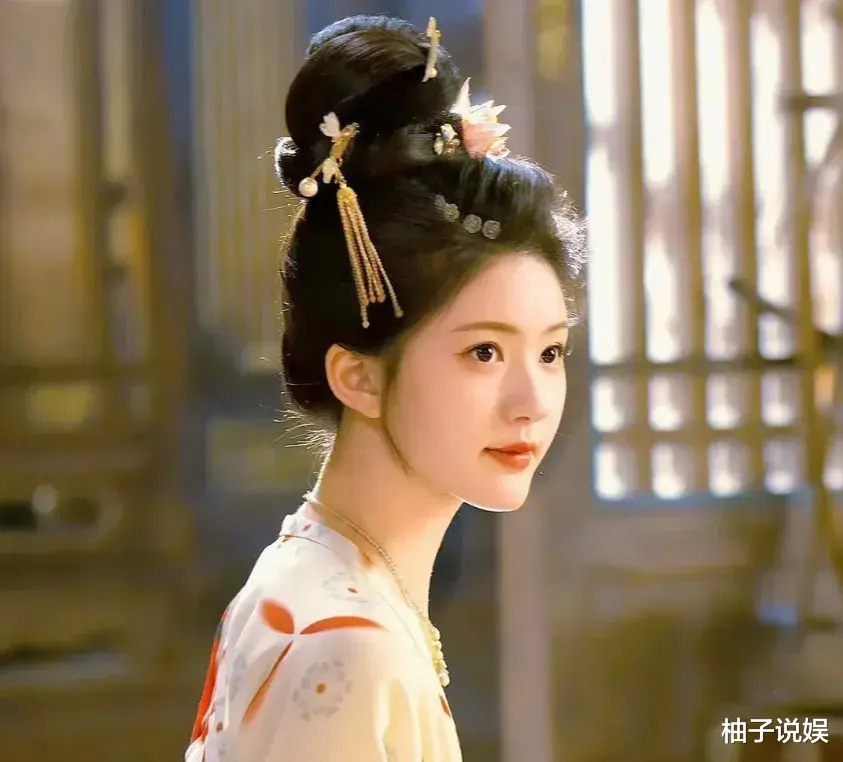 《珠帘玉幕》定档时间或将揭晓（珠帘的款式图片）-第8张图片-九妖电影