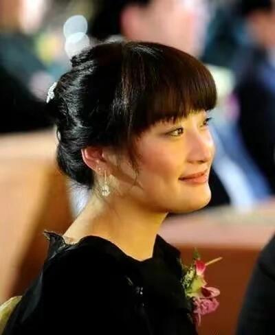 拒绝王思聪后，41岁的她无人敢娶 