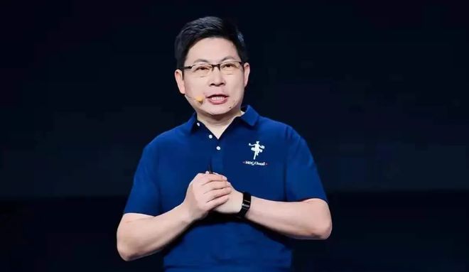 余承东从5.5G实现空天地一体的通信网络