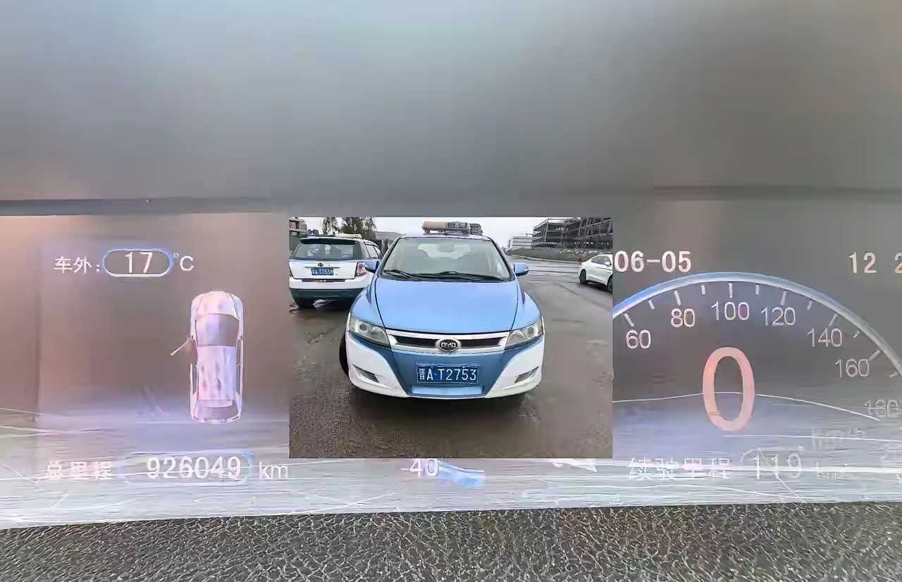 比亚迪E6，92.6万公里，终于报废了。
比亚迪纯电车到底行不行，出租车司机心里