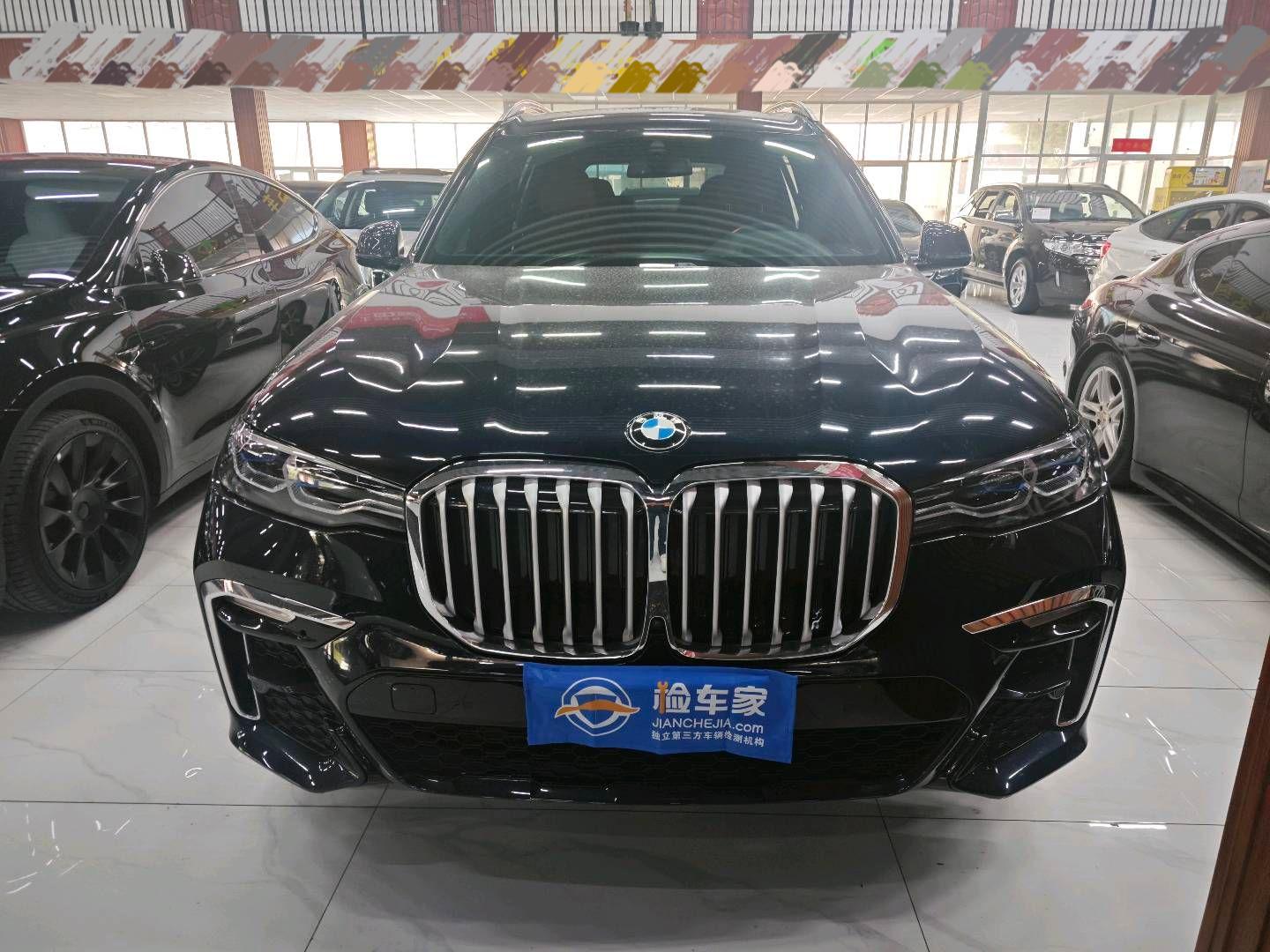 ~才开1万多公里就贬值60万，宝马X7车主表示很受伤！
前两天在福州，帮粉丝检测