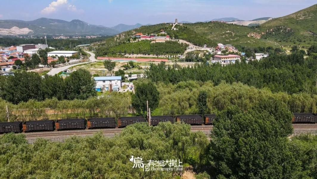 三河市这座明代古塔，风水好风景佳，已经成了灵山宝塔陵园
