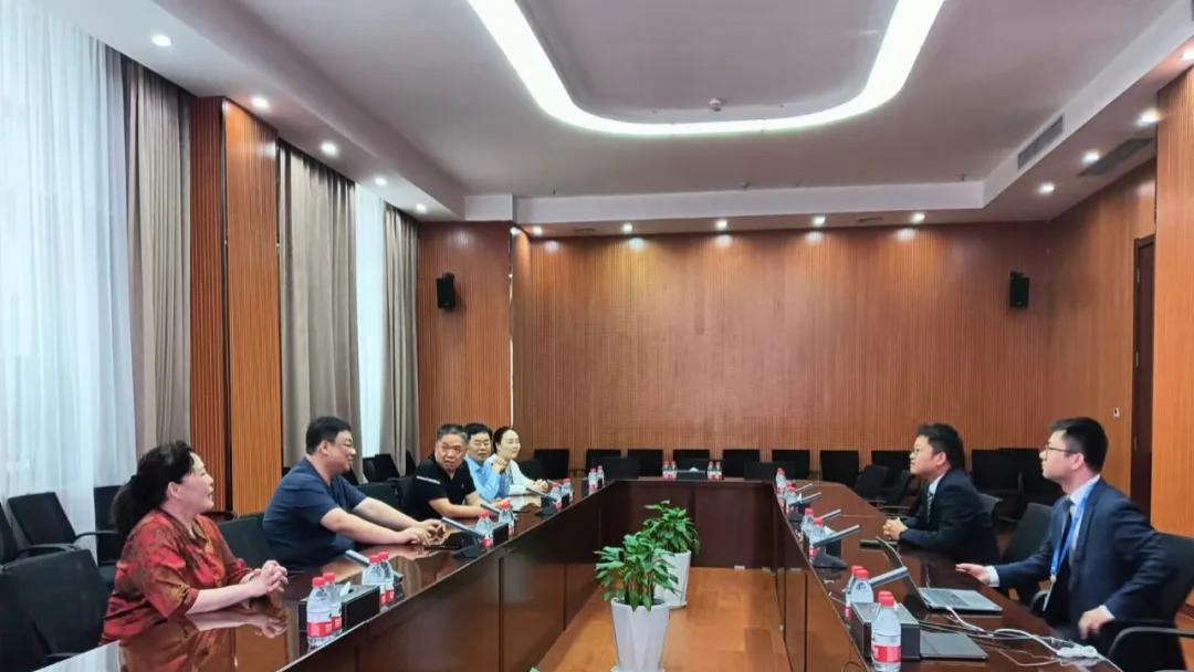 “心系企业，情暖中秋”——卧龙区企联开展中秋慰问活动