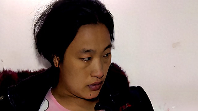 她独自一人到医院生子，没人陪伴，甚至无人探望