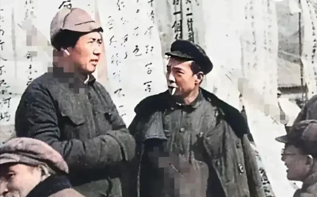 一介布衣打天下， 一心为民不为他。 满门忠烈心坦然， 艰苦卓绝何惧怕？！ 人民如
