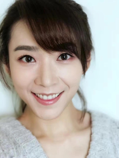 吕晓霖一位才华横溢的女演员