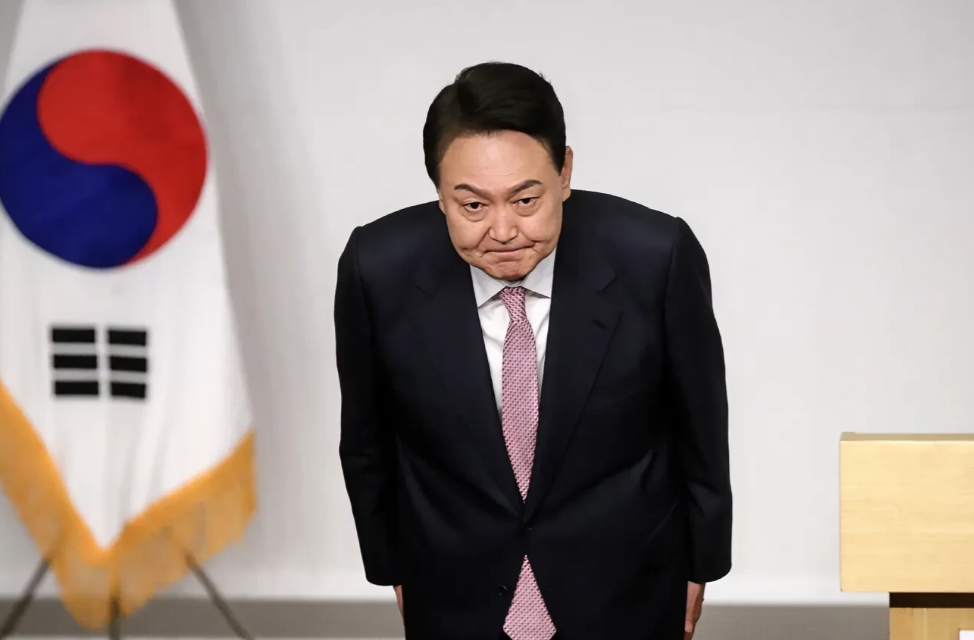 突发消息！朝鲜方面借着韩国总统尹锡悦最新支持率仅有19%，特意针对性的怒斥了尹锡