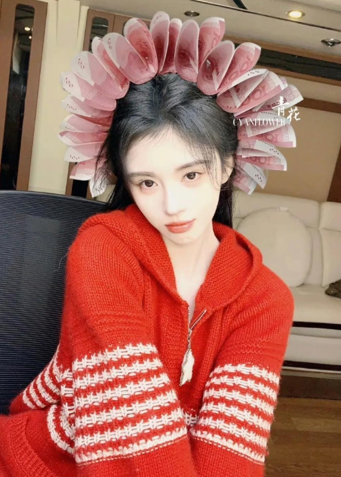 别人簪花，鞠婧祎簪钱，寓意有钱花，这样不好吧？