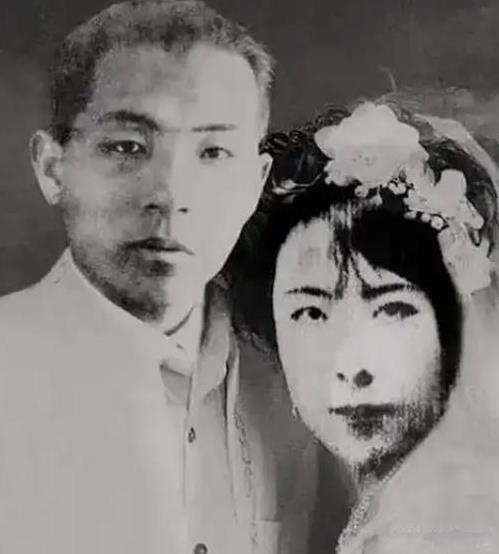 1990年3月20日，93岁高龄的于凤至在美国逝世，在她去世之前，由于三个儿子已