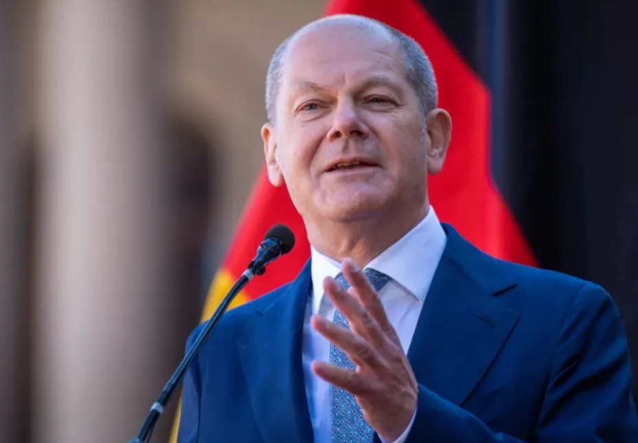 德国总理朔尔茨终于硬气了一次。

当地时间9月8日，德国总理朔尔茨表示，应该对破