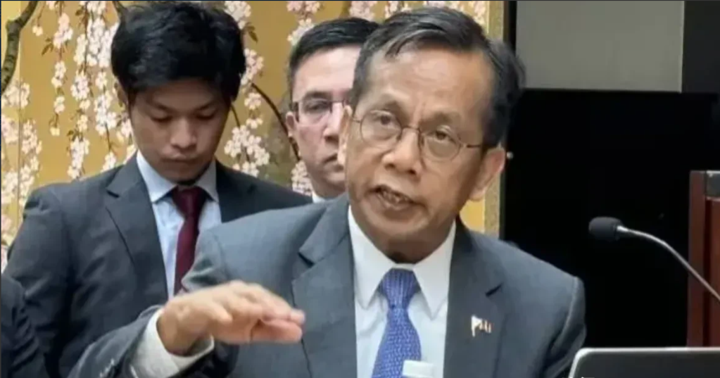 中菲关系的破冰之旅已然启航！中投的坚定步伐昭示着新的希望，那黎明的曙光正悄然逼近