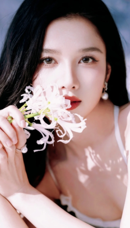 张婧仪——优雅自信