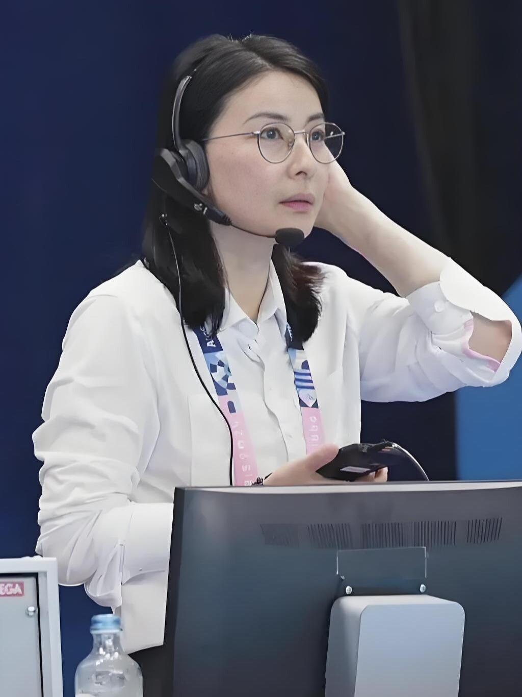 郭晶晶：从争议崛起，以坚韧铸就传奇人生