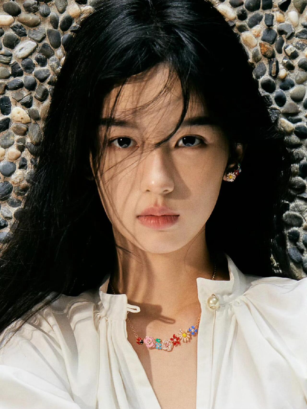 独有野生感的一张脸