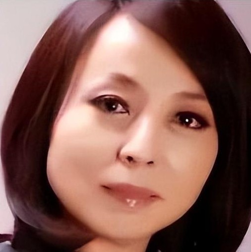 商场如战场，爱也如战场。2005年，41岁的河南女企业家李巧林遭遇了人生中的一场