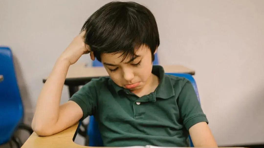 哪些人是抑郁症的多发人群? 一直抑郁会对人体产生哪些危害