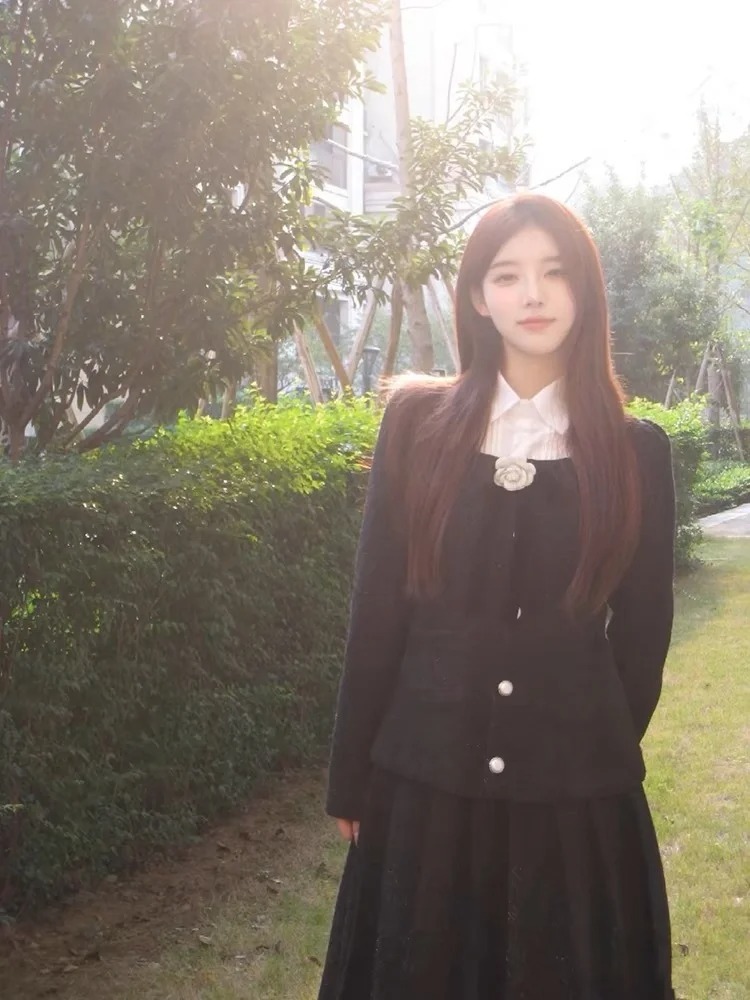 研究生复试穿哪套
呜呜呜，姐妹们有没有选好衣服哇
或者说有没有推荐的#研究生 #