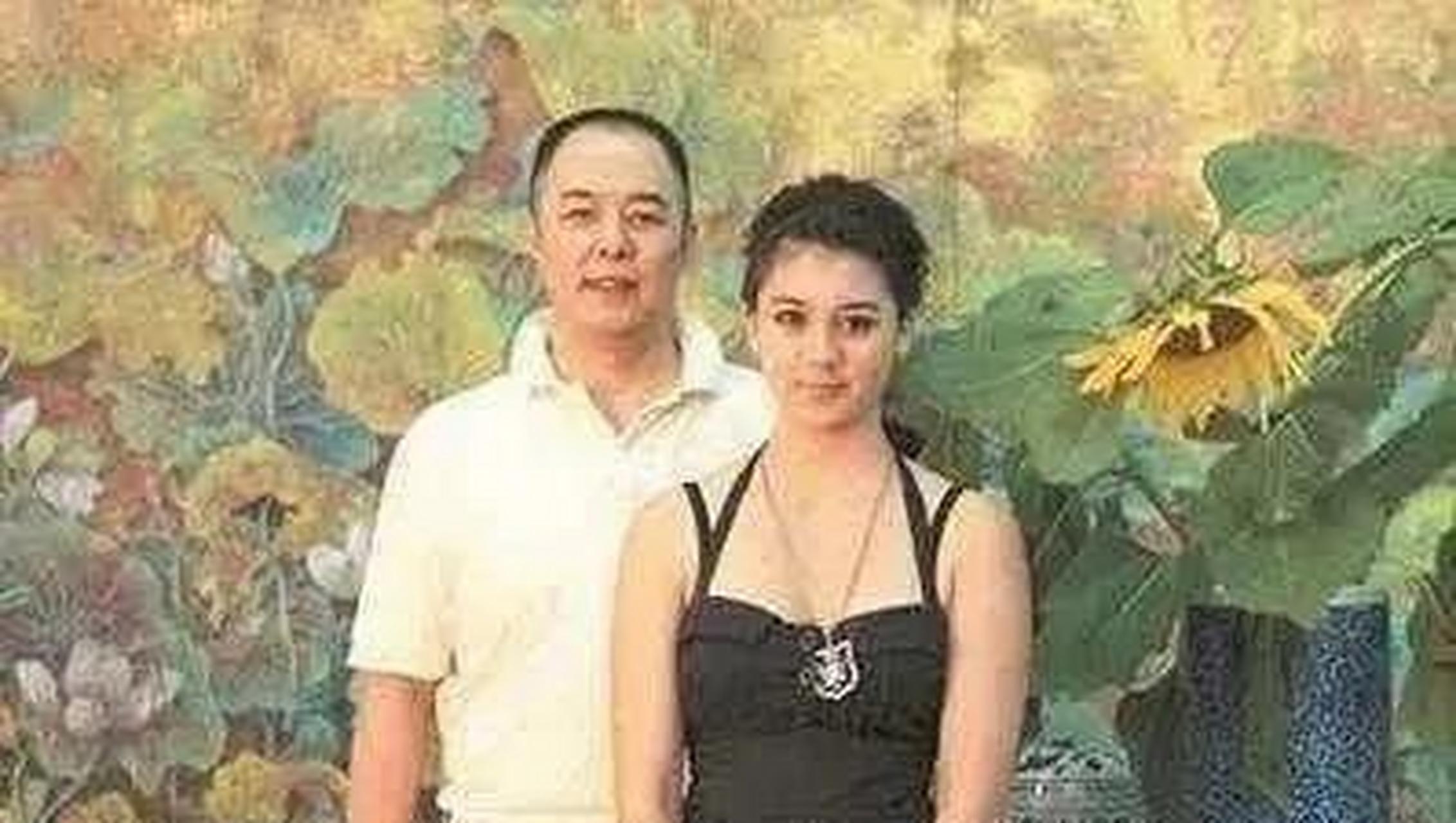 是夜，19岁的訾晓敏电话45岁的张铁林:“林子哥，我怀孕了，是你的，怎么办啊？”