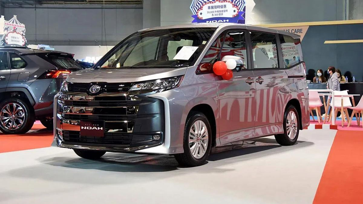 日系全新MPV车型上市！定价16万起，配2.0L引擎，比GL8漂亮