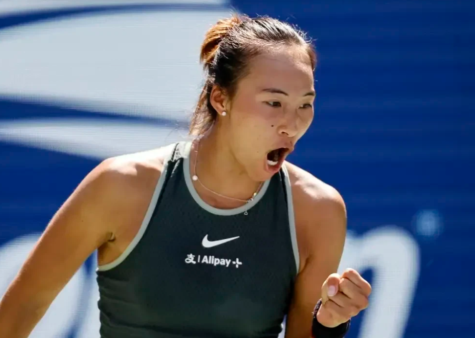 美网首轮，郑钦文2-1阿尼西莫娃，5个没想到

1、没想到郑钦文面对世界排名第5